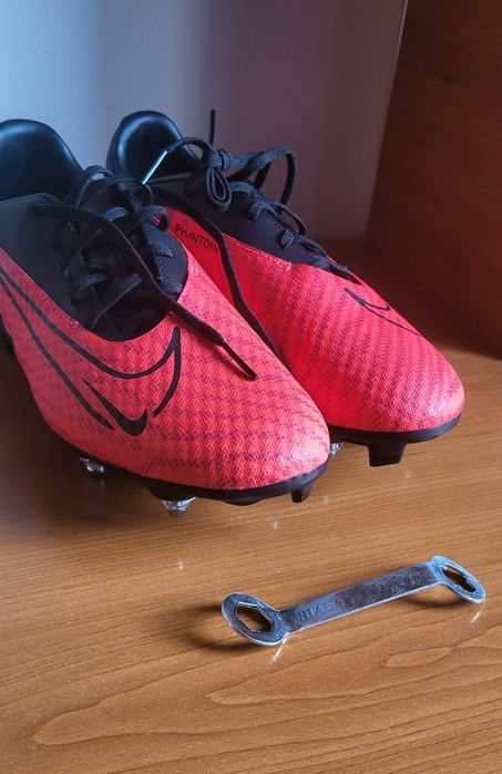 Ghete fotbal NOI Nike Phantom GX 41