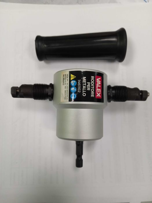 Щанцова ножица за ламарина - приставка