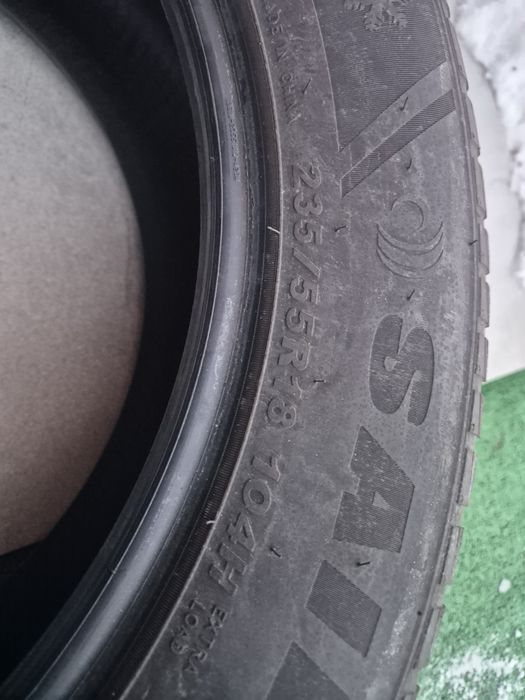 Vând cauciucuri 235/55/18 M+S 2buc imp Germania