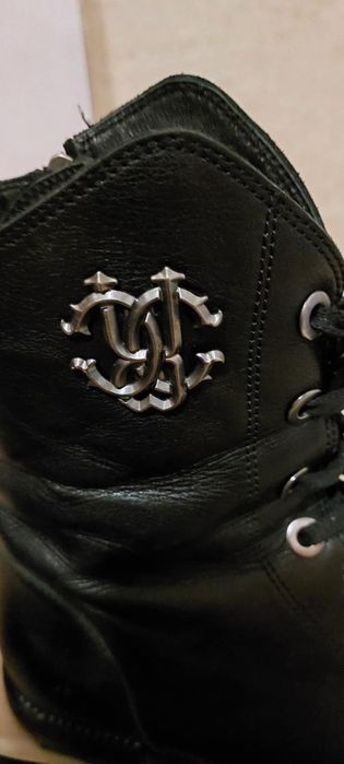 Продавам различни зимни боти