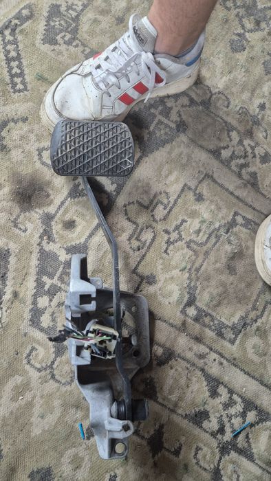 Оригинален Педал за Спирачки на Мерцедес ML W163 97- 2006г