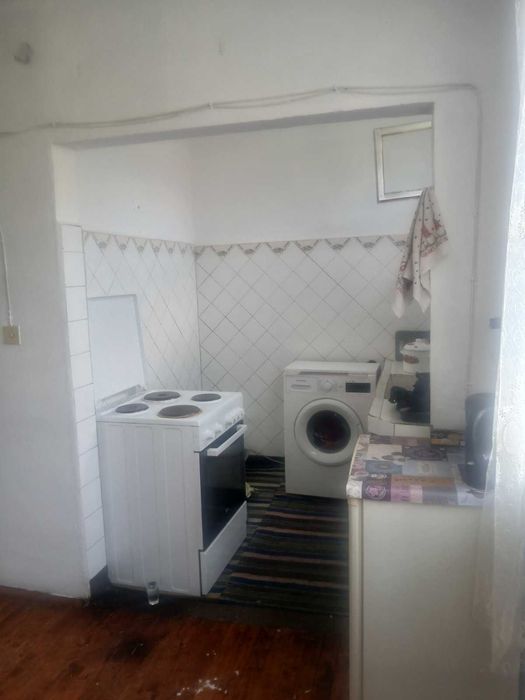 под наем КЪЩА,  с. Лозен, област Пазарджик,  250 €