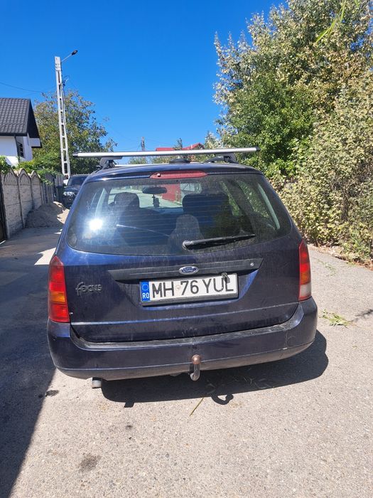 FORD Focus 2001 — imagine 3
