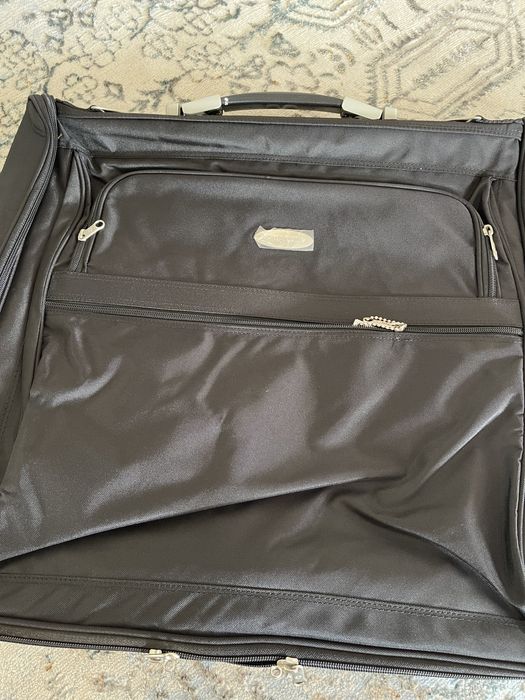 чехол для костюмов