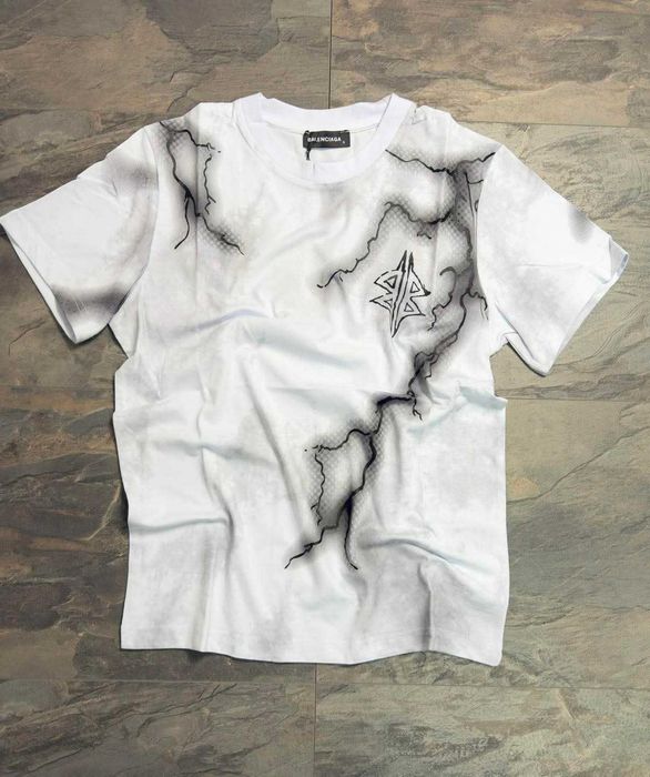 Модерни мъжки тениски AMIRI – стил, комфорт и перфектна визия за лятото!