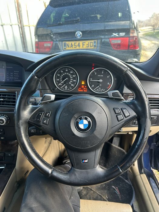 М волан с пера BMW E60/61 !