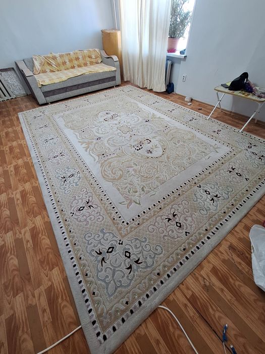 Продаю ковер Пришахтинск
