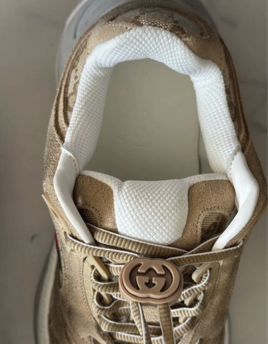 Gucci 2.0 Marime 40 Noi Full box
