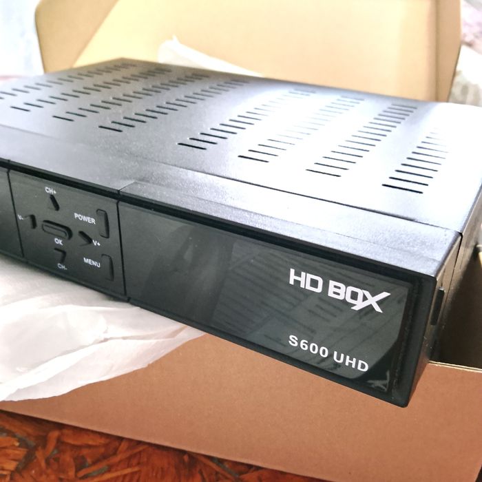HD BOX S600 UHD 4K спутниковый ресивер.