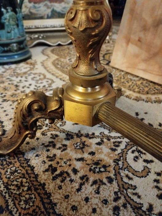 2 холни маси- мрамор и бронз.