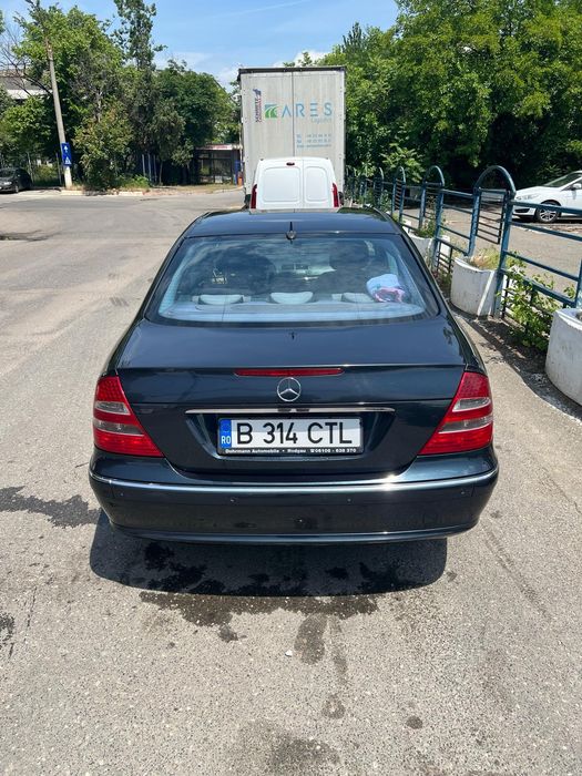 MERCEDES-BENZ E-Class 2005 — imagine 4