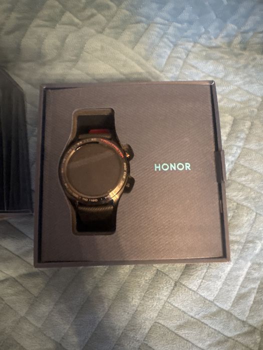 Продам Honor watch