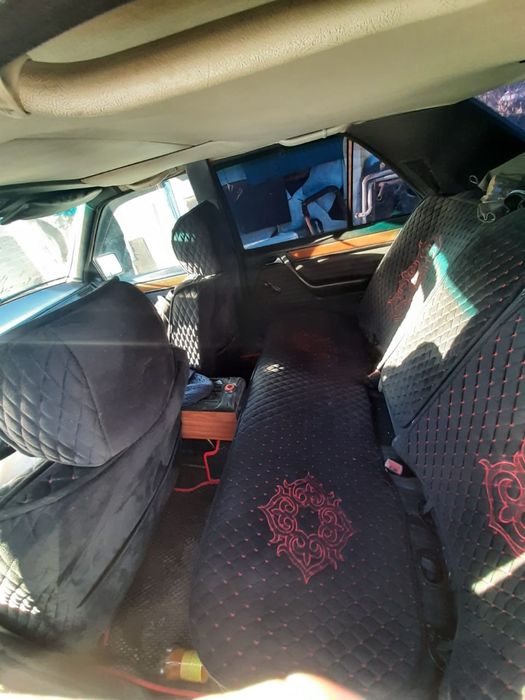 Мерседес Е 200. Двигатель 111 .