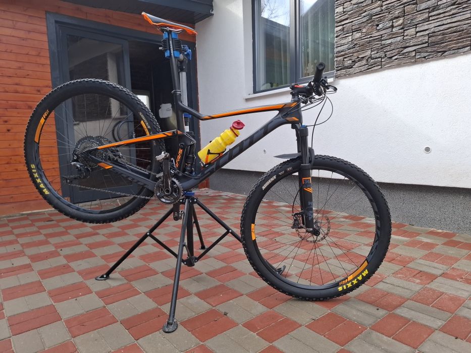 Scott Spark 910 -carbon