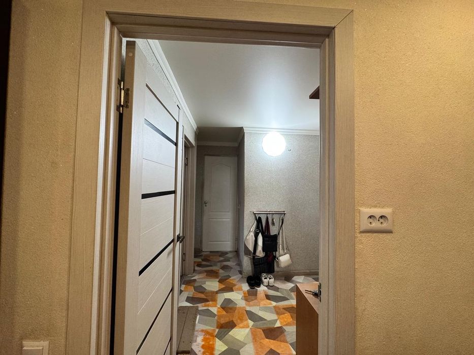 Продаётся 2 ком.квартира .Нуркена Абдирова