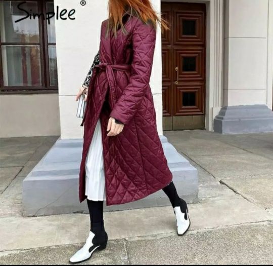 Geaca lunga noua cu eticheta cu cordon talie burgundy