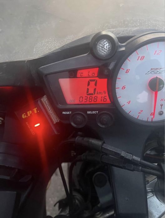 Yamaha R6-2004 Injecție