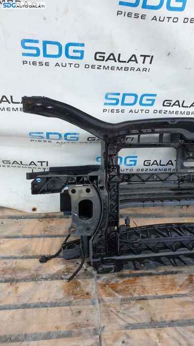 Trager Tragher Panou Frontal Calandru cu Defect Volkswagen Golf 5 Break Combi 2004 - 2008 Cod 1K0805588G