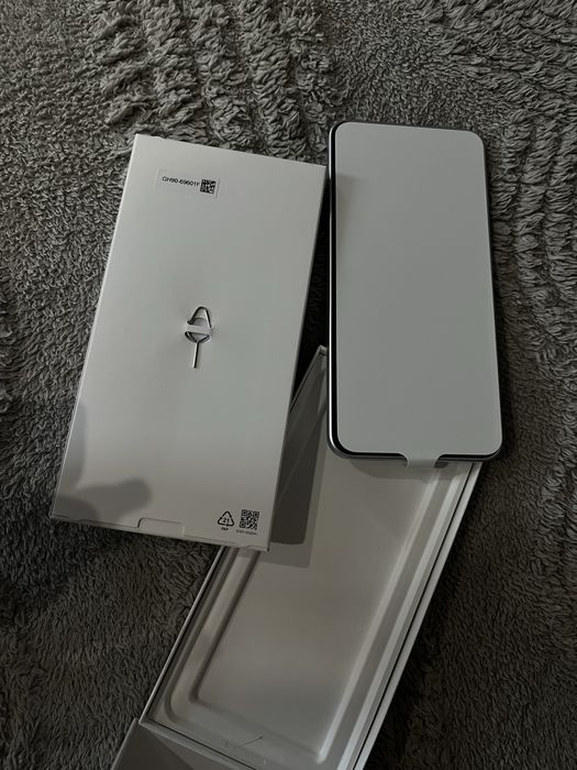 Продам Samsung galaxy A36 новый