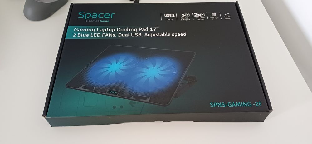 Cooler laptop 17' - nou, in cutie