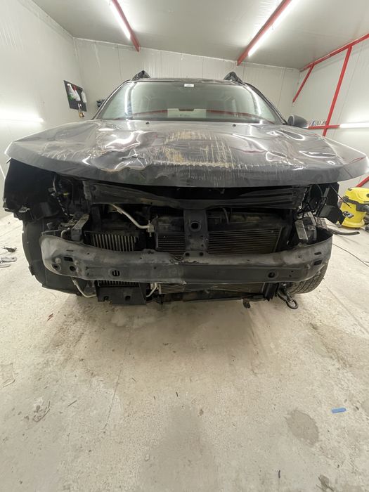 Dacia Duster 2 avariata