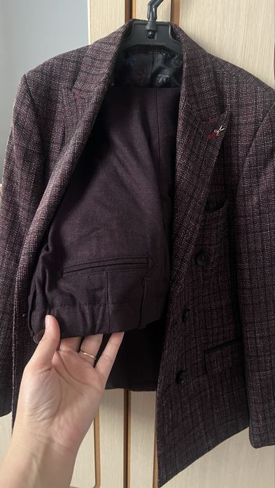 Пиджак с брюками