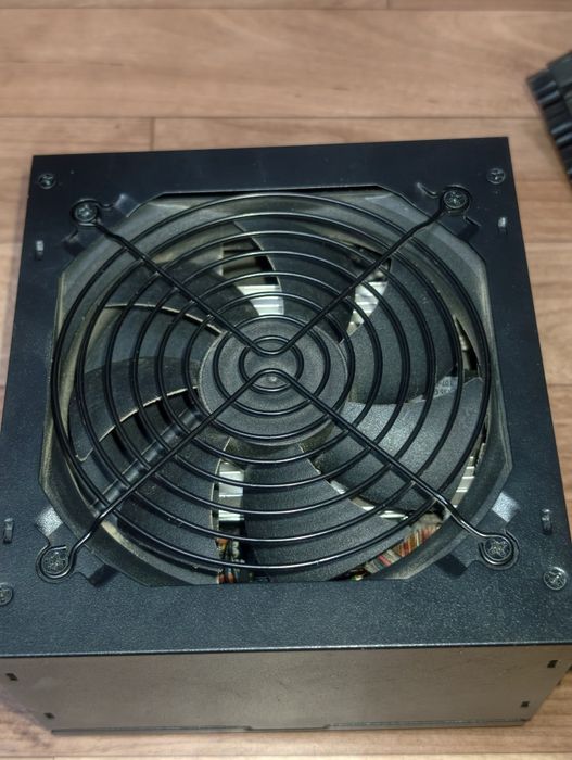 Продам блок питания Azerty Redpower 600w