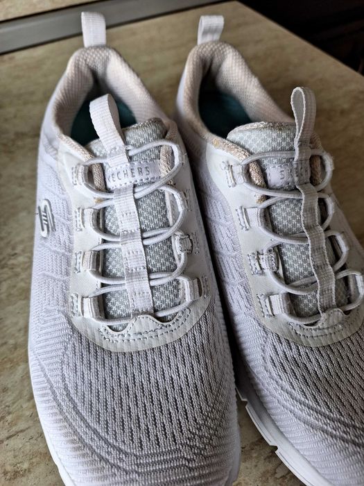 Дамски маратонки Adidas / Skechers