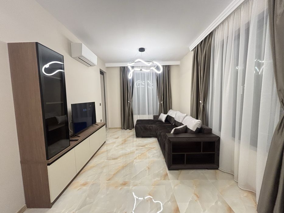 Чисто нов апартамент под наем в Несебър