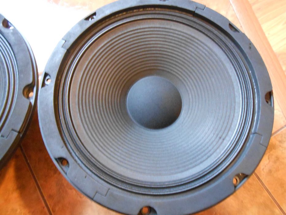 difuzoare de 12 toli/350w pt jucarii pt copii ca Mackie,Behringer