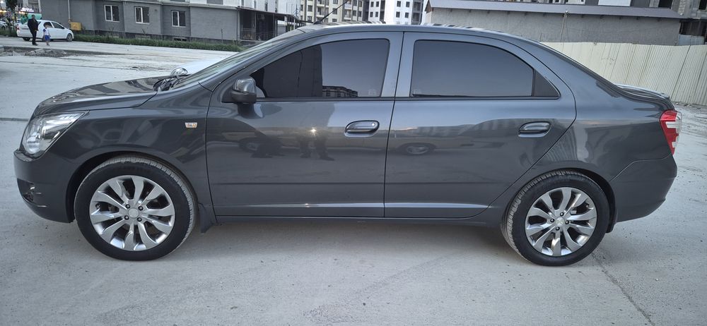 Chevrolet Cobalt 2022 — 4