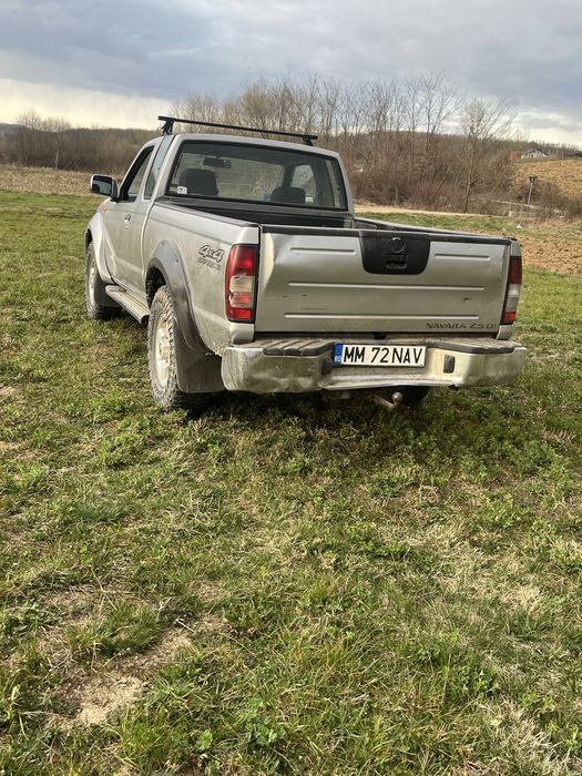Nisan navara d22