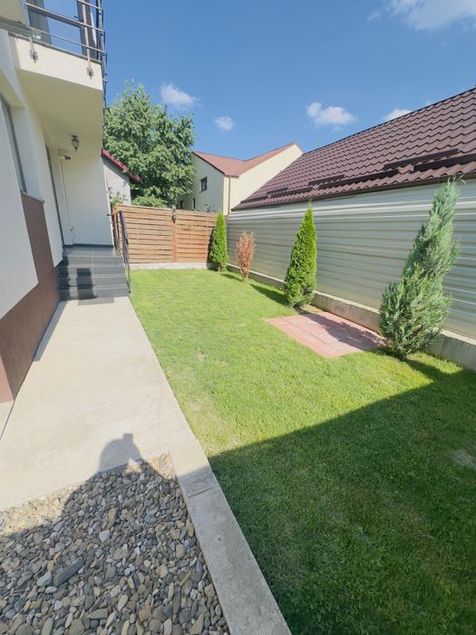 Inchiriez apartament cu 2 camere zona Bucium