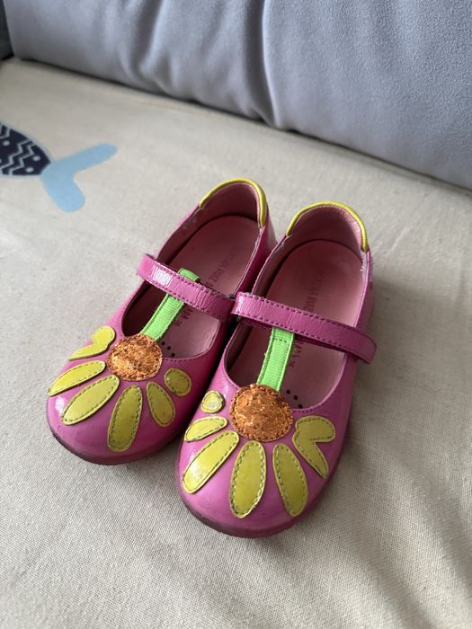 Продам туфельки 26 размер