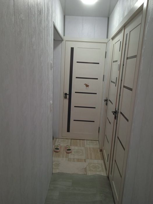 продается срочно1ком кв 1 микрорайон