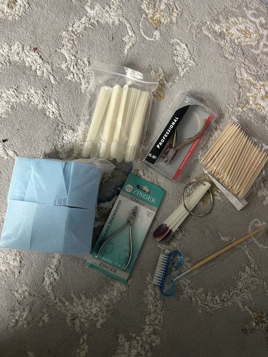 Недорогой набор маникюра