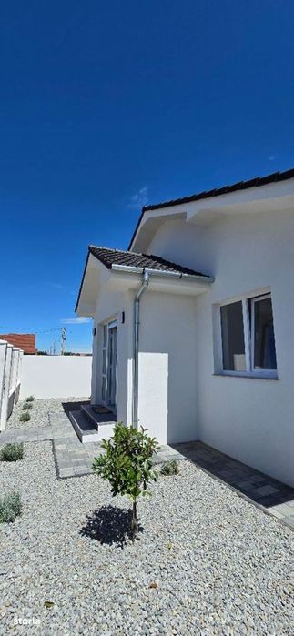 Oferta! Casa Noua , finisata,s.c.140mp, teren 500 în Santandrei, Gaz