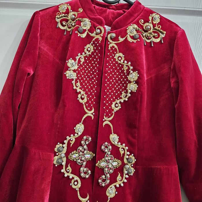 Бешпент бренд Алия Туман