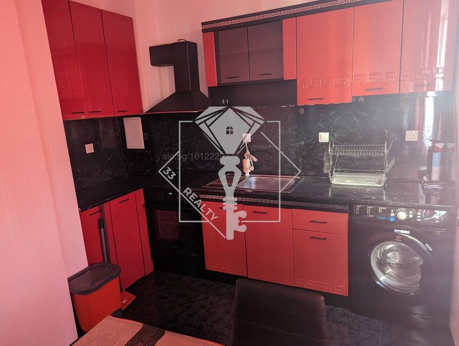 Продава се Двустаен апартамент в Пловдив, Тракия - 76 кв.м за 2033 €/кв.м - Снимка #2