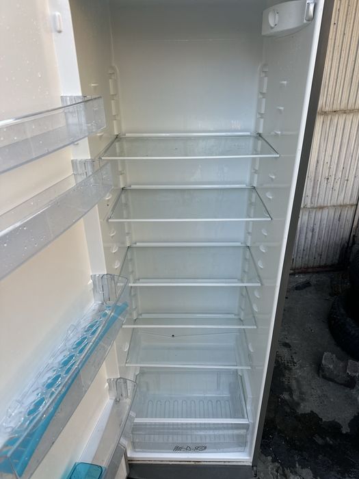 Хладилник Zanussi