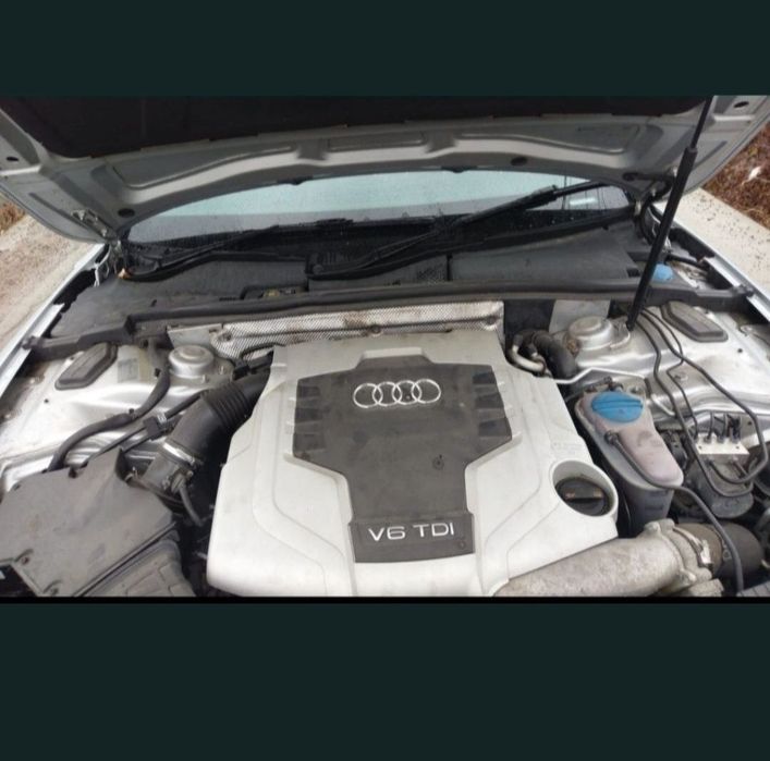 Injectoare audi a4 b8 2.7
