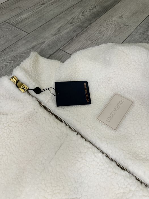 IN STOC | Geaca Louis Vuitton Premium