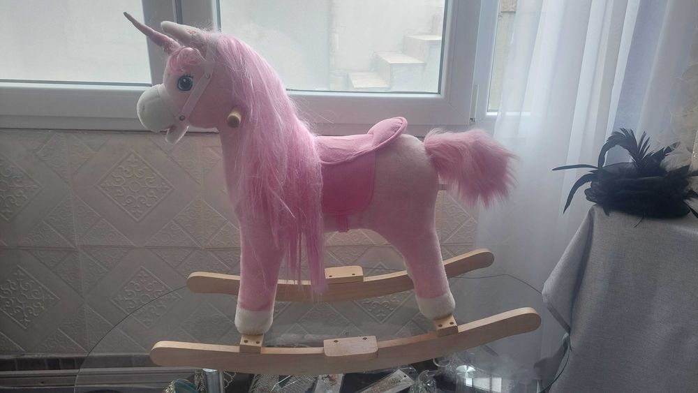 Детско конче люлка розово