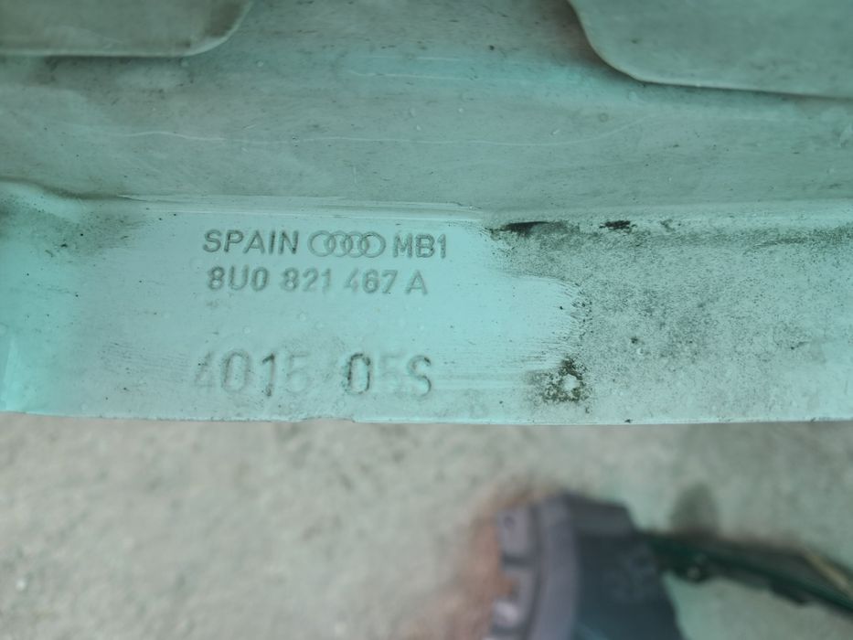 Калник Audi Q3 2015/2021г