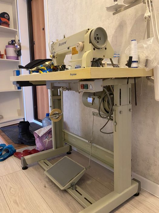 Швейная машина