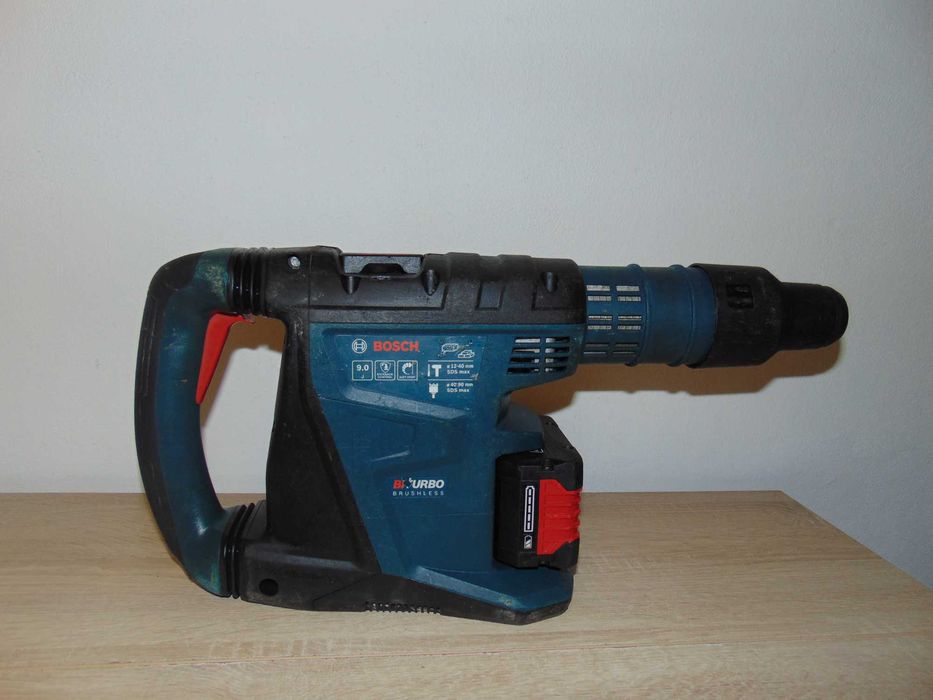Bosch bi-turbo GBH 18V-40C roto sds-max  2023