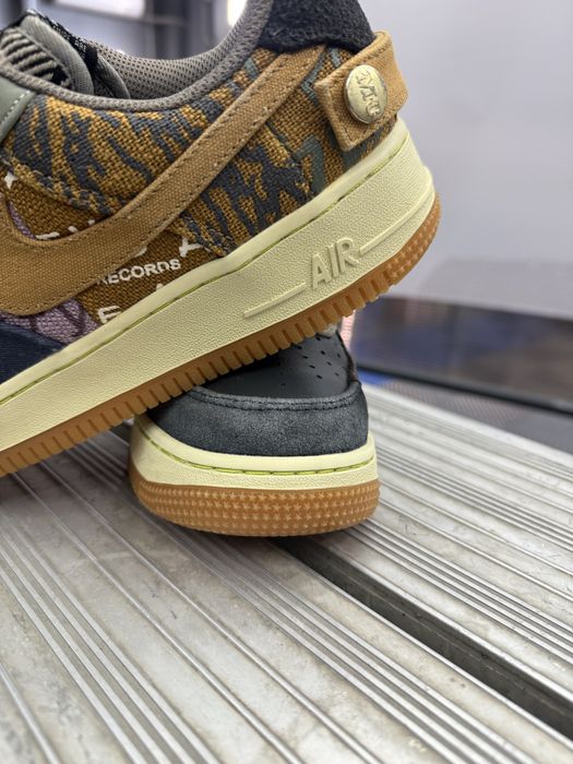 Nike Air Force 1 Low x Travis Scott "Cactus Jack"