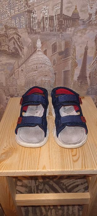 Сандалии детские