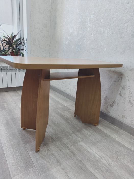 Продам стол обеденный 110×60 выс 75