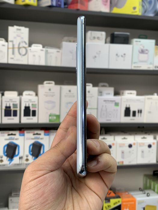 Samsung s20 12/128 gb